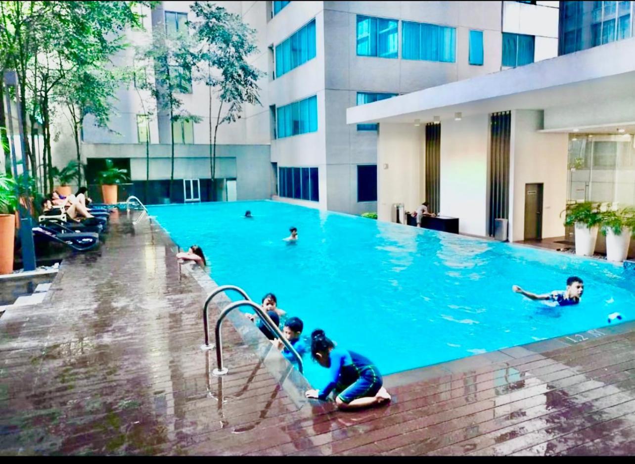 Summer Suites Klcc By Victorians Kuala Lumpur Luaran gambar