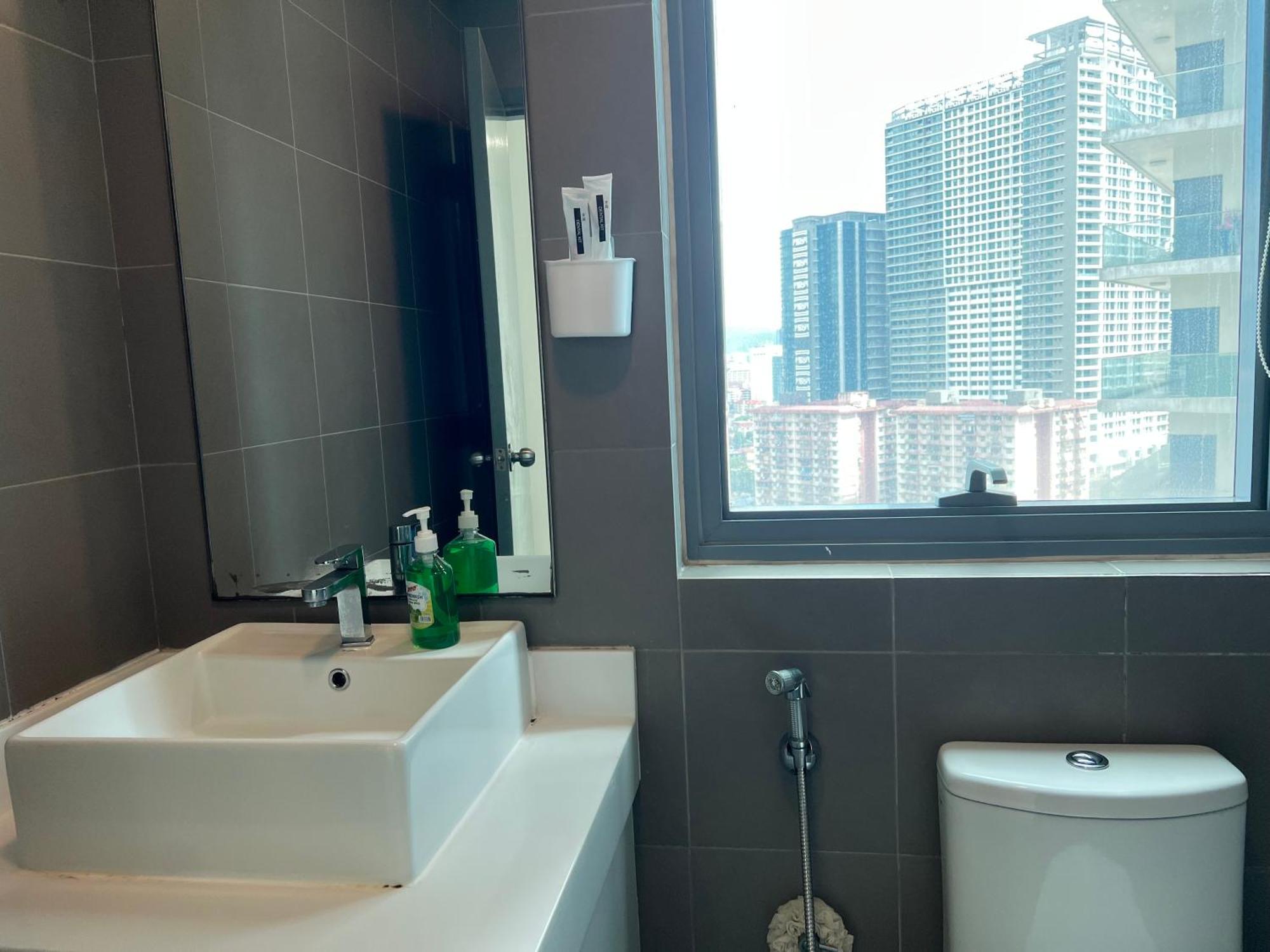 Summer Suites Klcc By Victorians Kuala Lumpur Luaran gambar