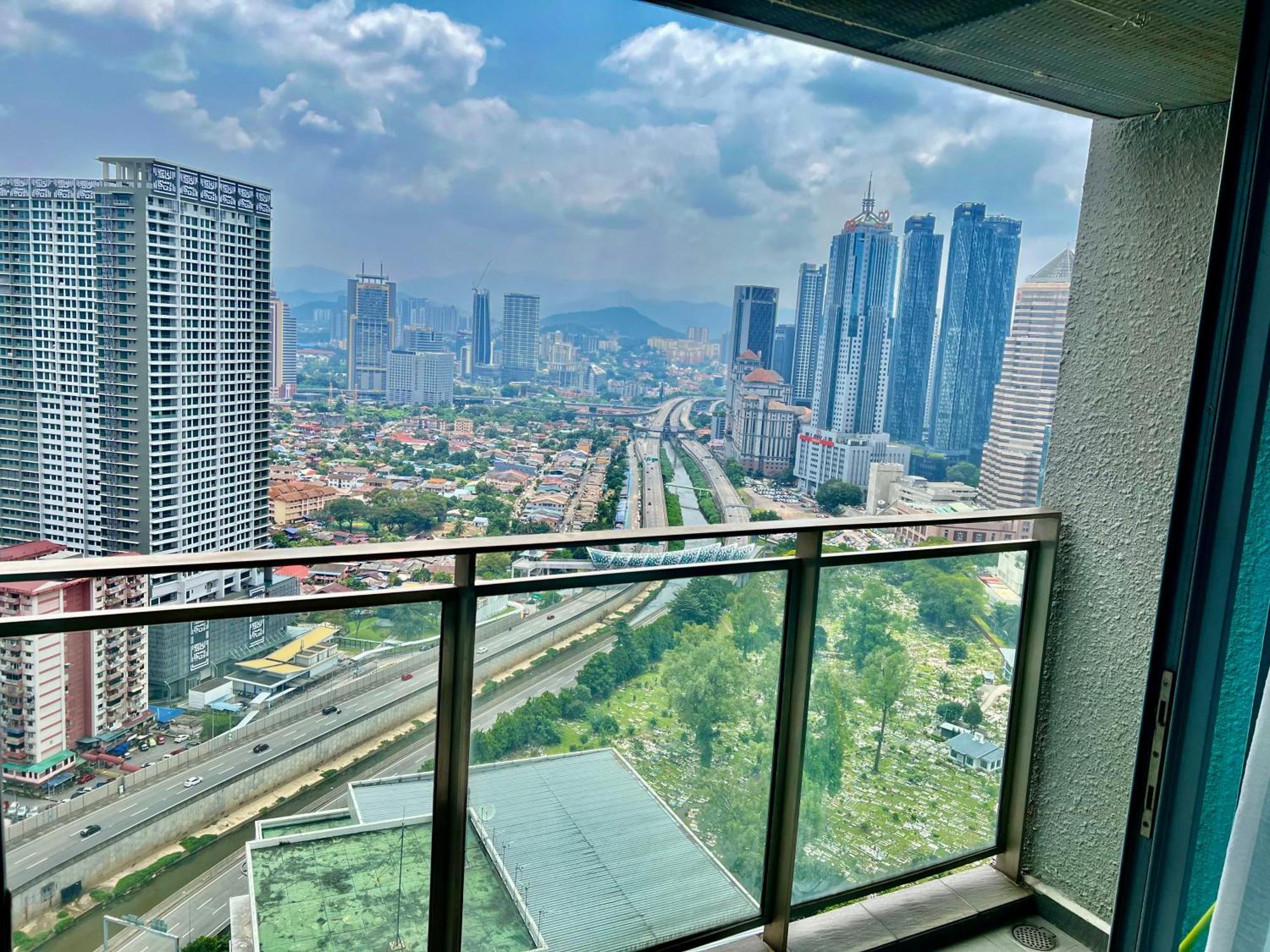 Summer Suites Klcc By Victorians Kuala Lumpur Luaran gambar
